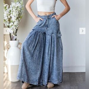 NEW Oli and Hali Pleated Tencel Pants with Cargo Pockets